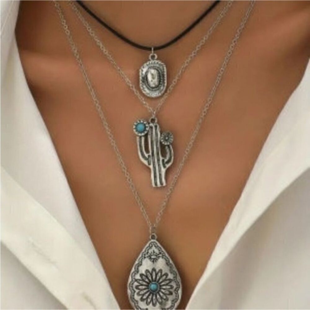Boho Vintage Cowboy Hat Cactus Silver 3 Layer Turquoise Necklace